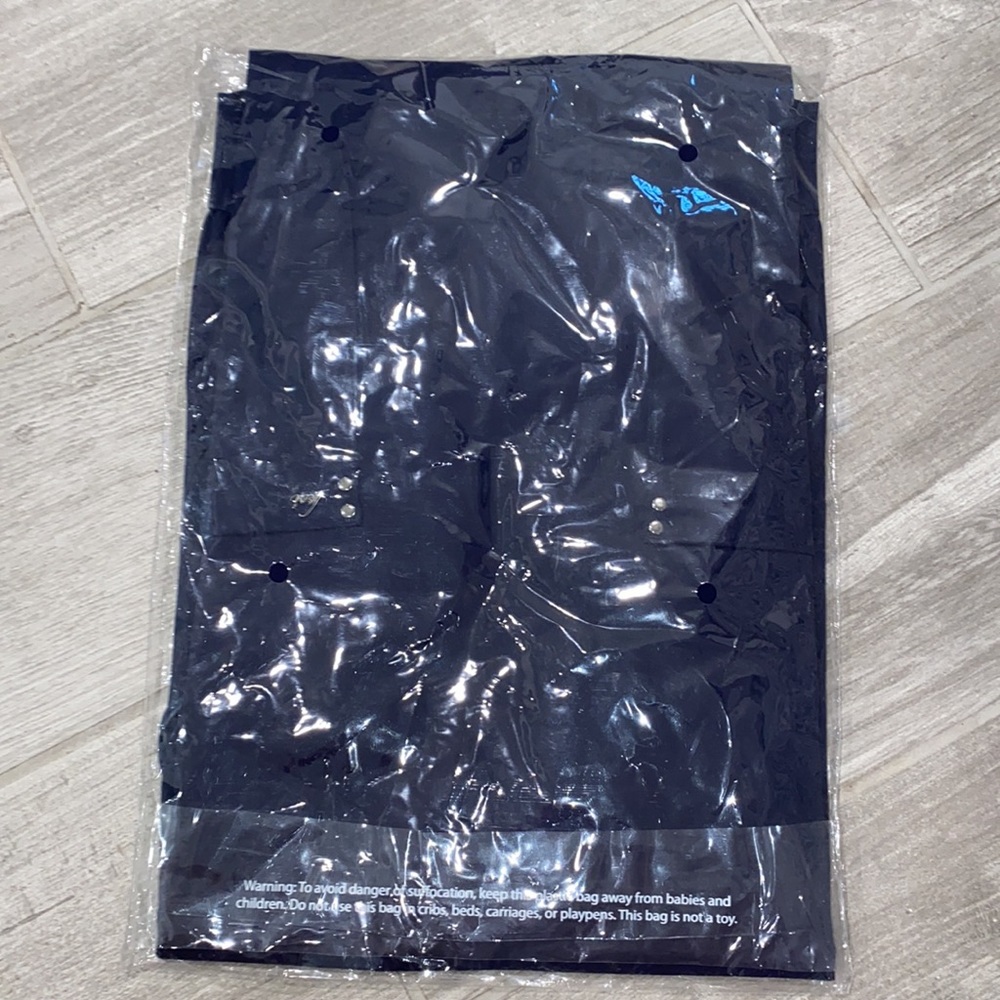 Koi Sapphire Mara Scrub Top - Picture 6 of 6